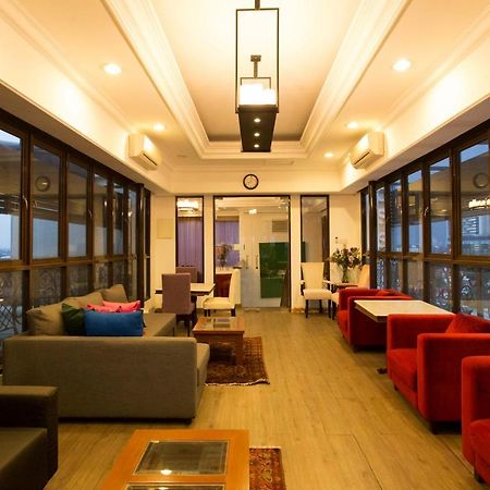 Roosseno Plaza Serviced Apartment Jakarta Exterior photo