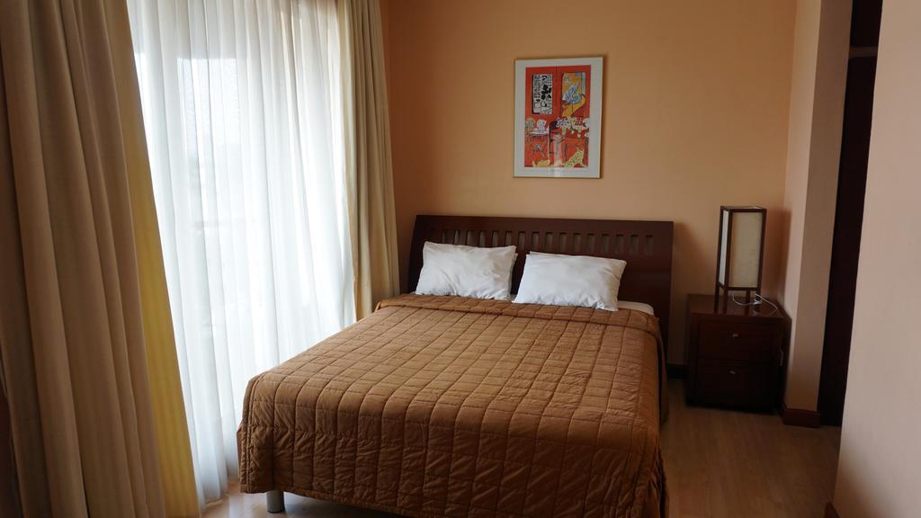 Roosseno Plaza Serviced Apartment Jakarta Exterior photo