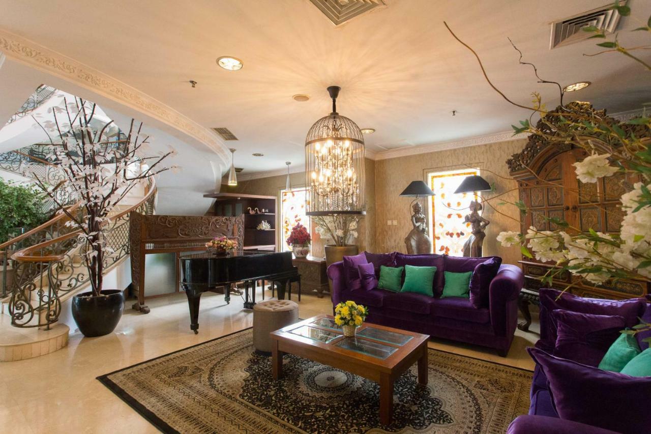 Roosseno Plaza Serviced Apartment Jakarta Exterior photo